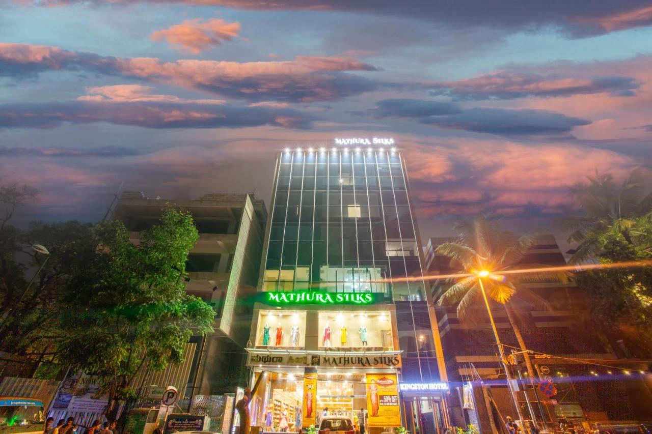 Kingston Hotel 벵갈루루 외부 사진