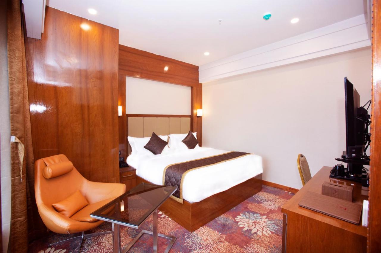 Kingston Hotel 벵갈루루 외부 사진