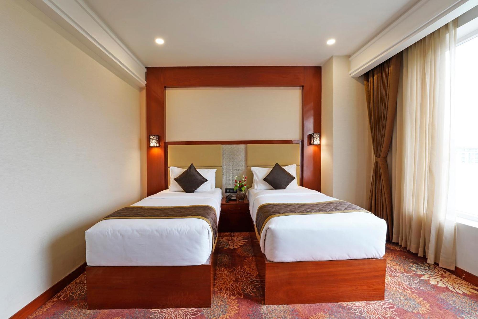 Kingston Hotel 벵갈루루 외부 사진